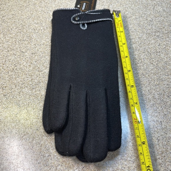 HOUNDSTOOTH GLOVES 🧤 BLACK / WHITE LOVE ❤️ THE LITTLE TOUCH HOUNDSTOOTH. - Picture 7 of 9